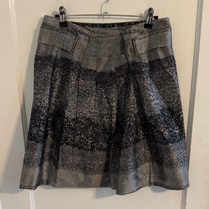 Pringle of Scotland Grey and Black Lined Pleated Skirt US 6 EU 38